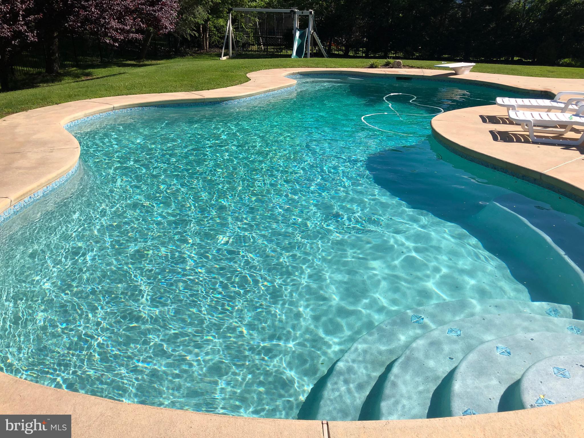 NORTHAMPTON HUNT - Residential