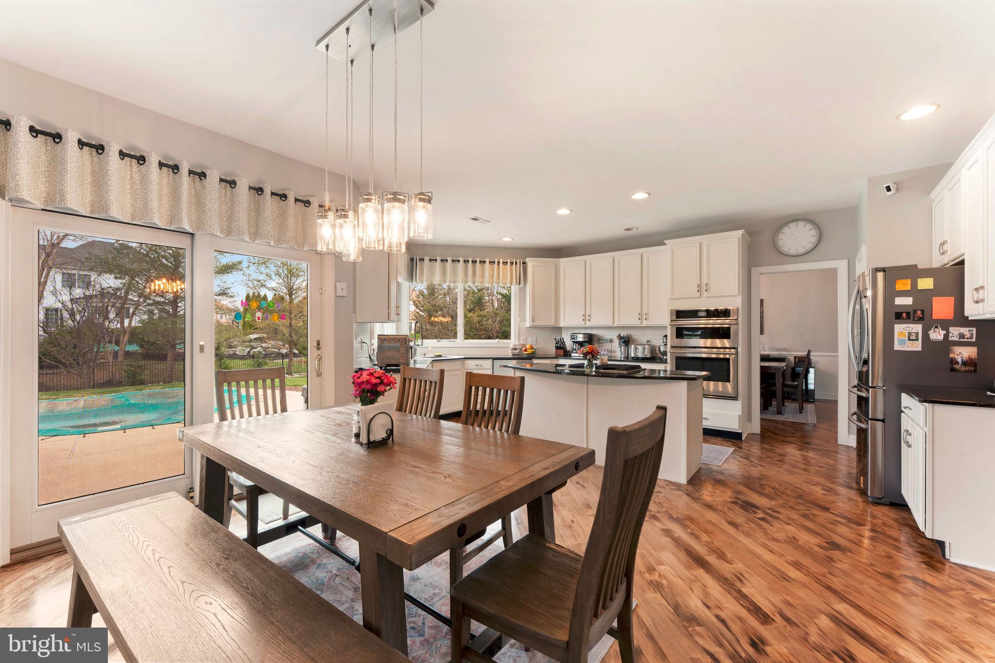 NORTHAMPTON HUNT - Residential