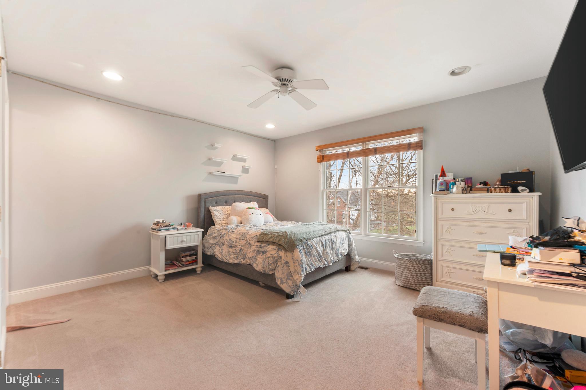 NORTHAMPTON HUNT - Residential