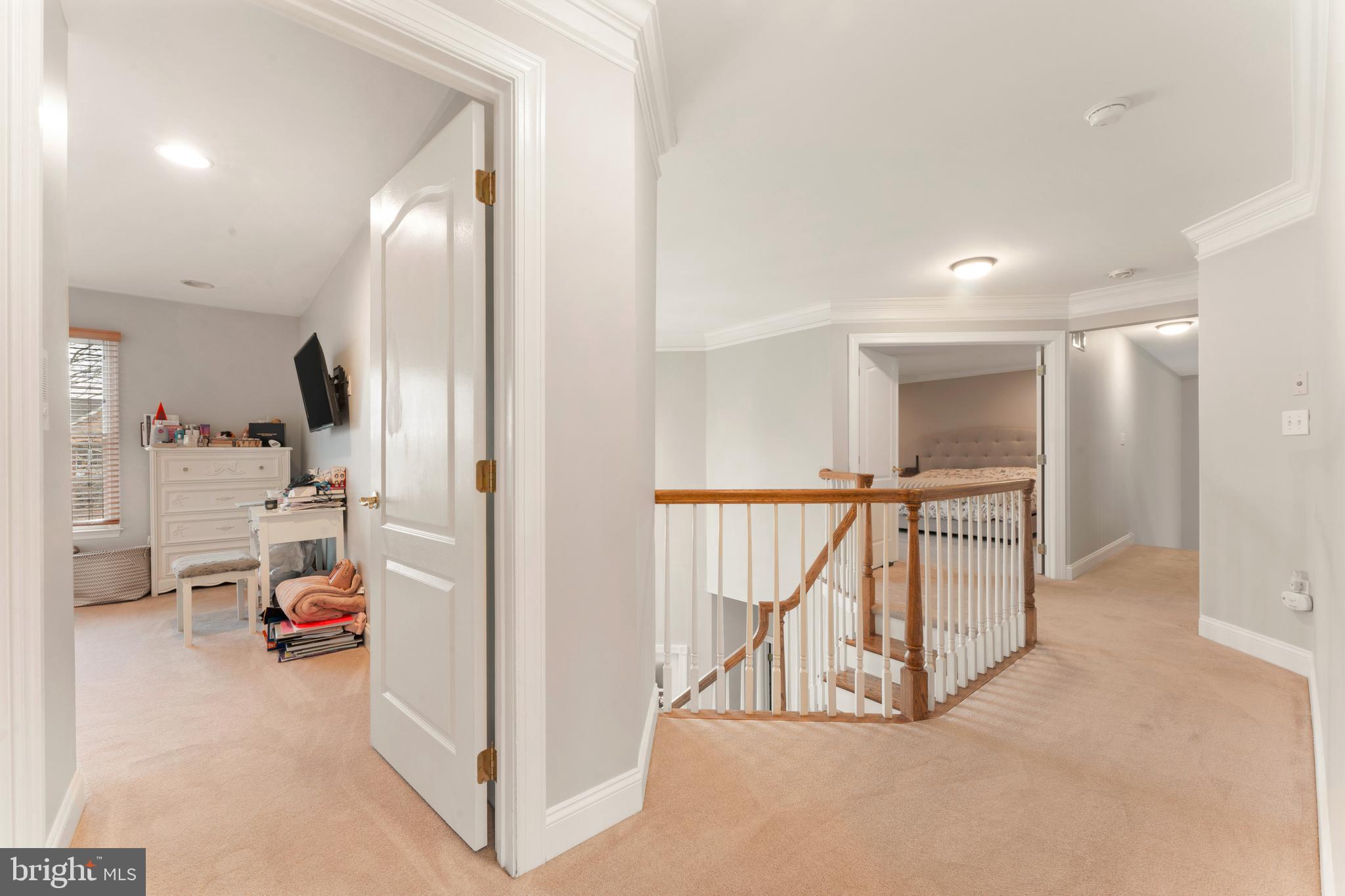 NORTHAMPTON HUNT - Residential