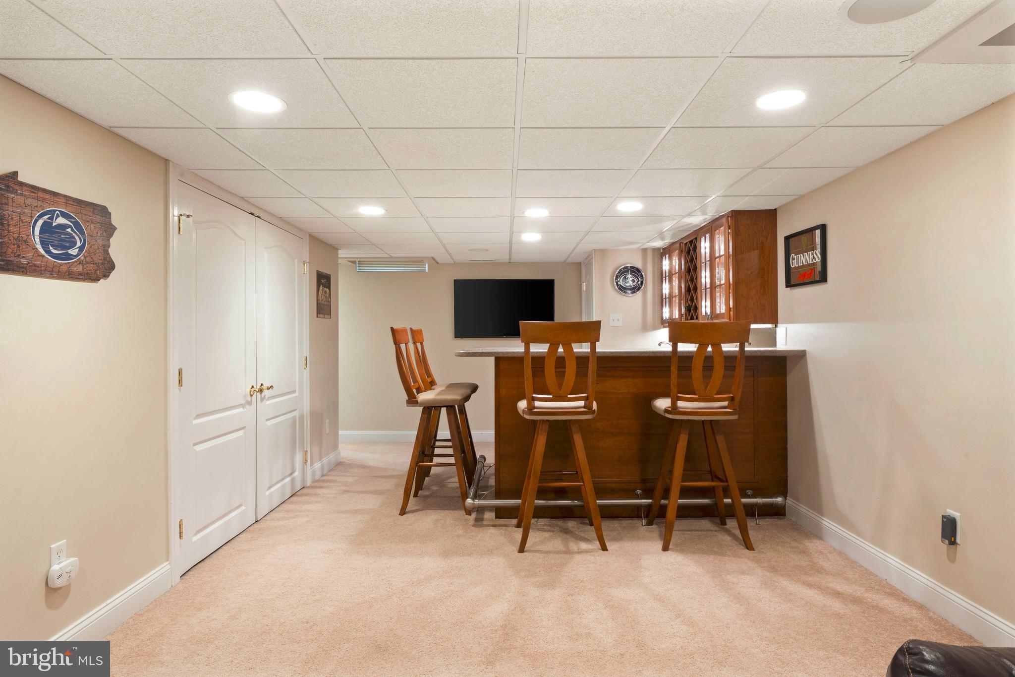 NORTHAMPTON HUNT - Residential