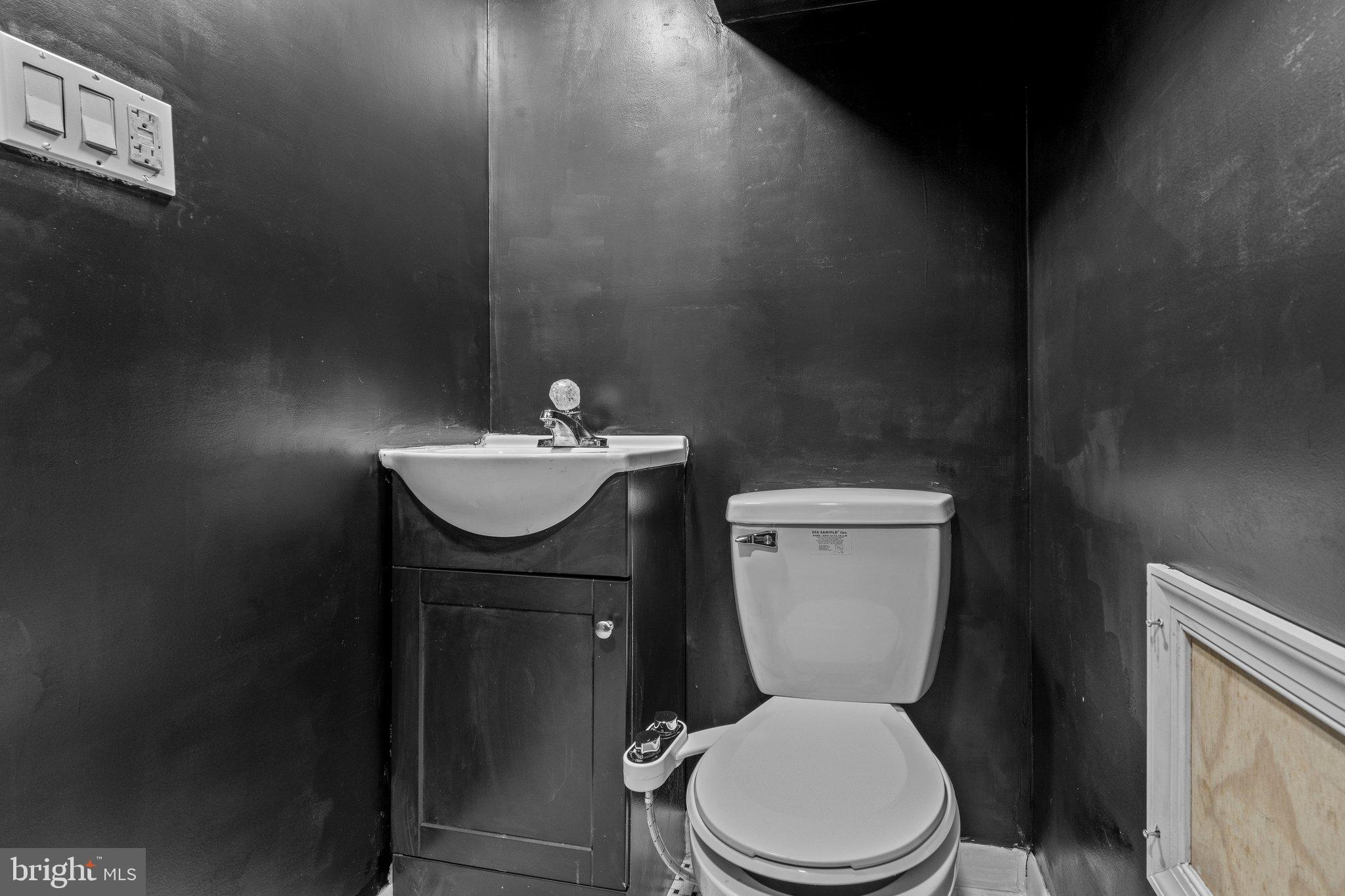 ALLEGHENY WEST - Residential