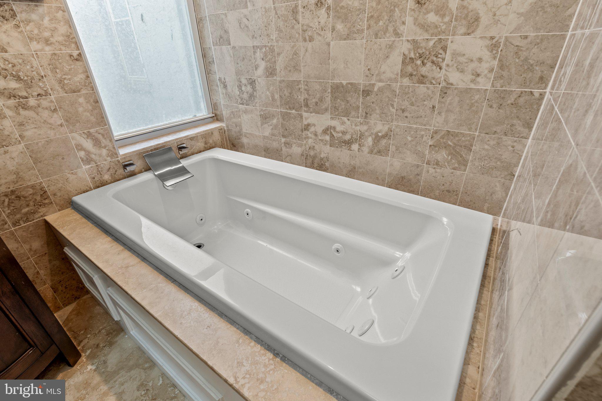 ALLEGHENY WEST - Residential