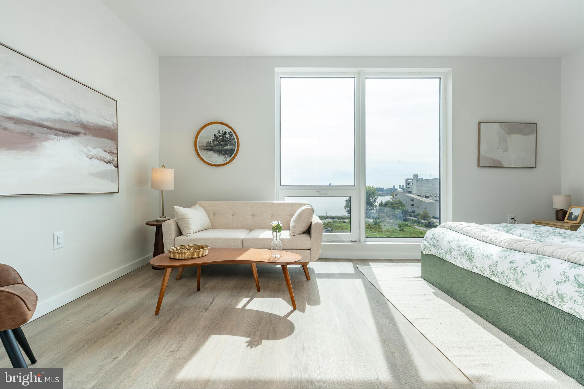 1130 N DELAWARE AVENUE 206