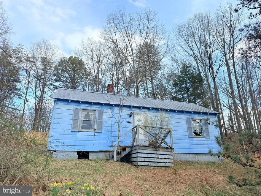 This property is 1 of 5 being auctioned off for The County Of Botetourt due to unpaid delinquent taxes. Properties are offered for sale as-is, where-is, and if-is, with all faults and without any warranty, either expressed or implied. The list price is the opening Bid and does not reflect the final sale price. There is a 5% buyers premium for all properties. The winning bid is subject to court approval. The simulcast auction sale or in person bidding will be on the final day, May 15th, 2025 @ 12 PM in the Greenfield Auditorium, Room 212, 57 S. Center Dr, Daleville, Virginia 24083. Please see auction/listing company website for complete Terms and Conditions and registration.

2.5 Acre +/-  Improved Lot 

676 Arcadia Road, Buchanan 24066

Tax Map # 53-39

TACS#- 924005

Legal Description- DIAMOND HILL