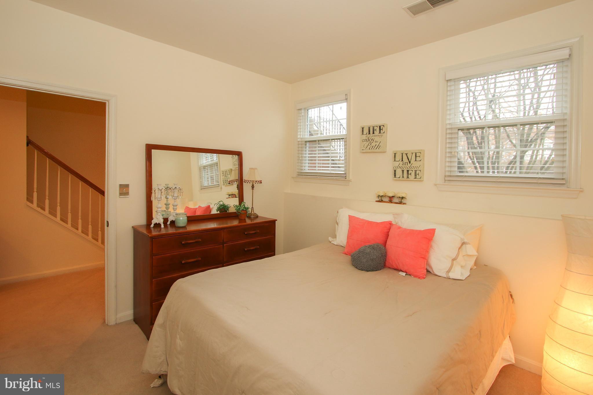 POTOMAC LAKES - Residential