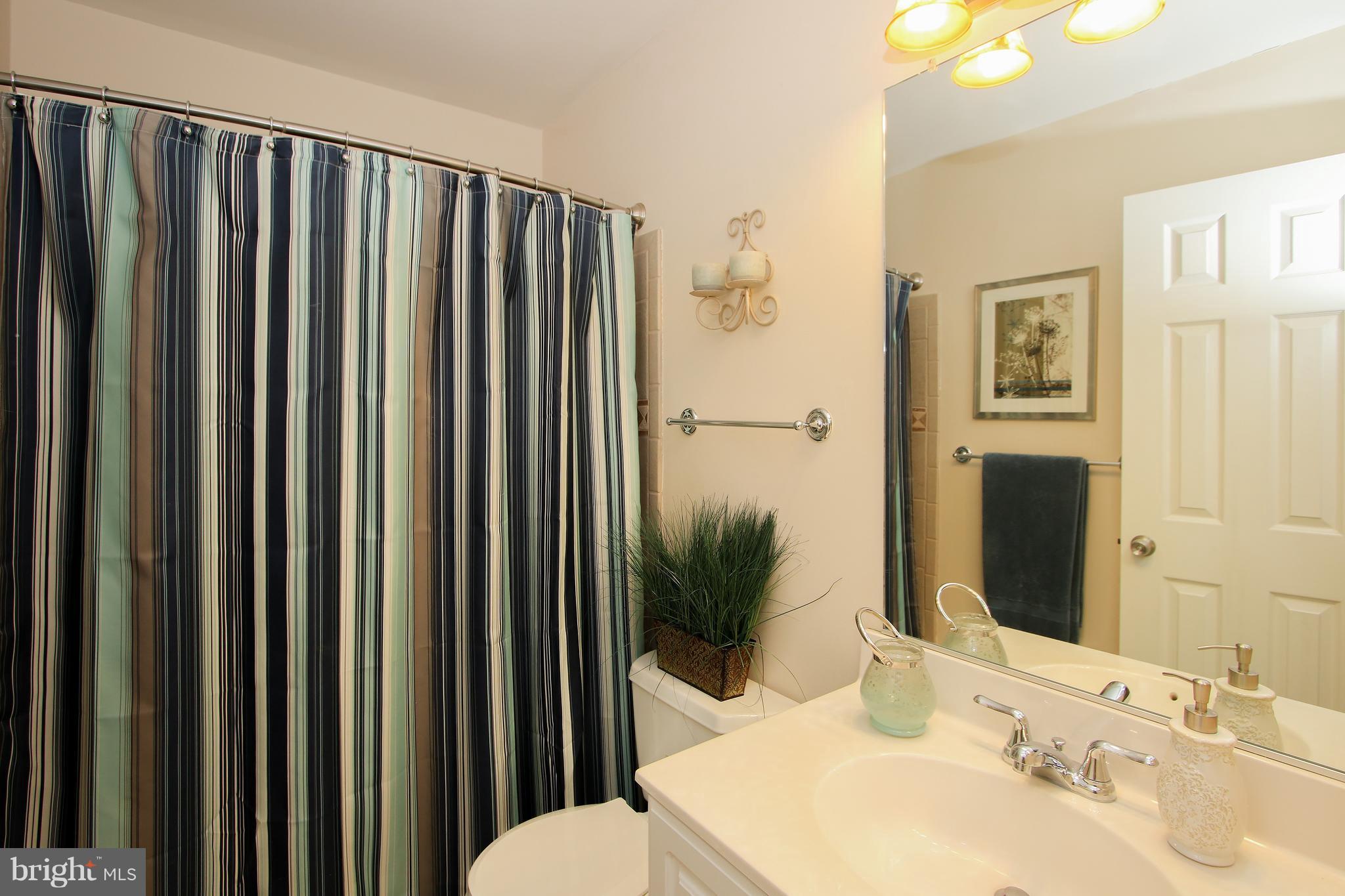 POTOMAC LAKES - Residential