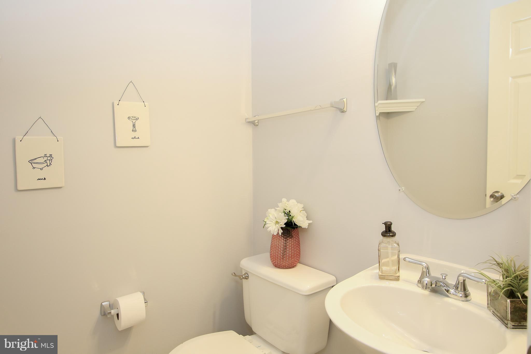 POTOMAC LAKES - Residential