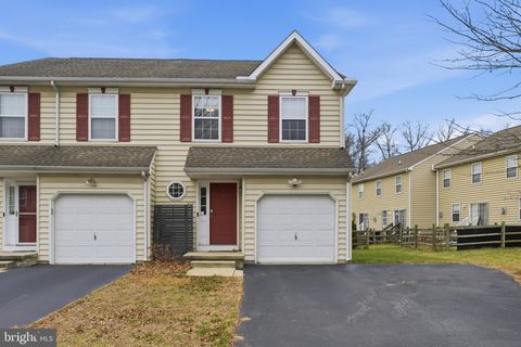 Photo of 415 Baldini Boulevard, WILMINGTON, DE 19805 (MLS # DENC2095154)