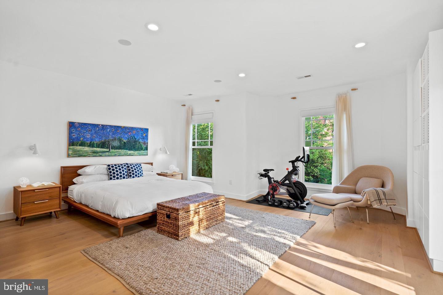 GEORGETOWN - Residential