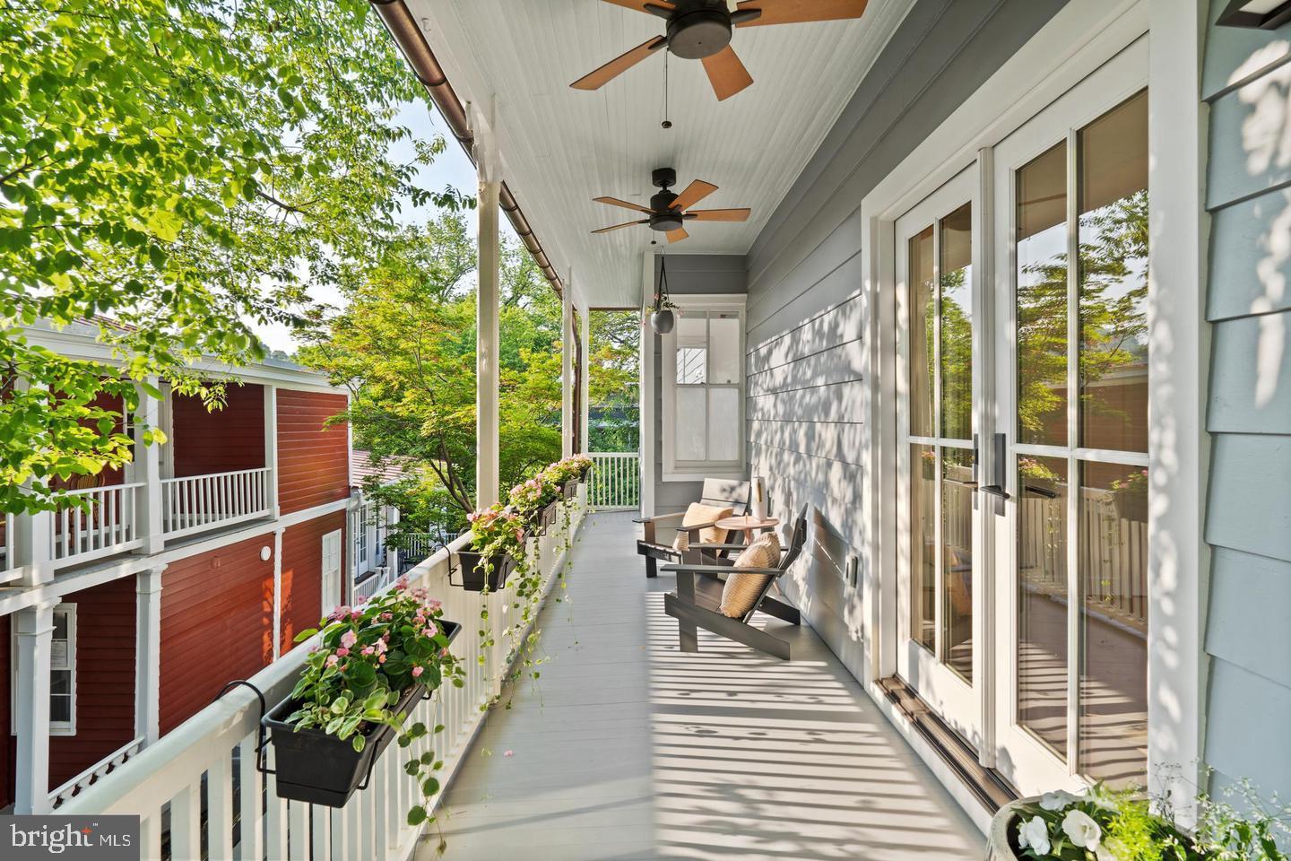 GEORGETOWN - Residential