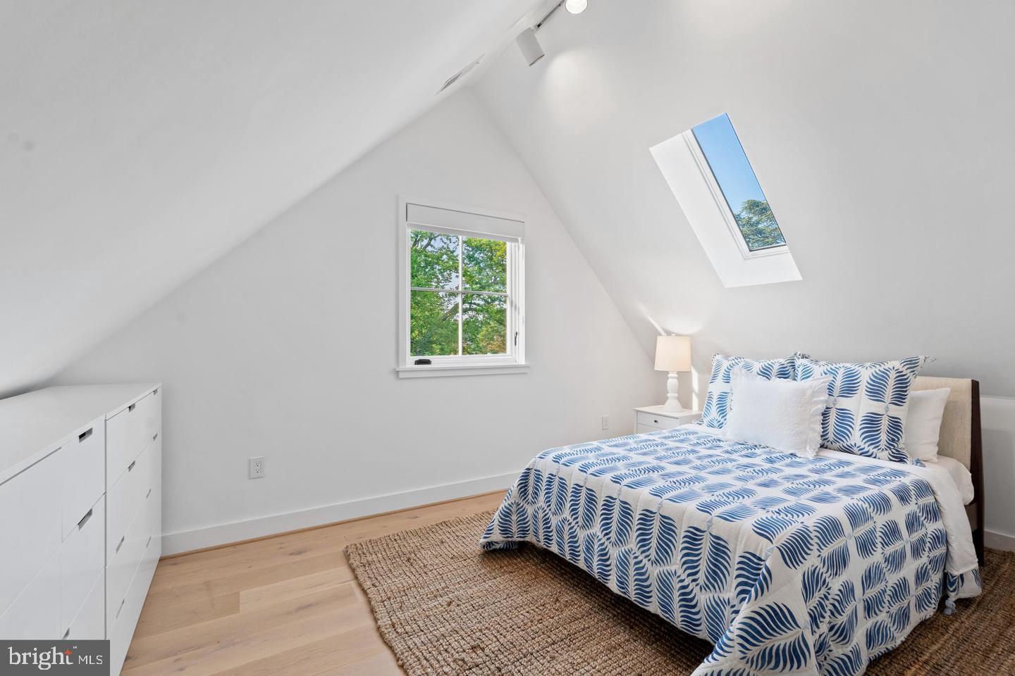 GEORGETOWN - Residential