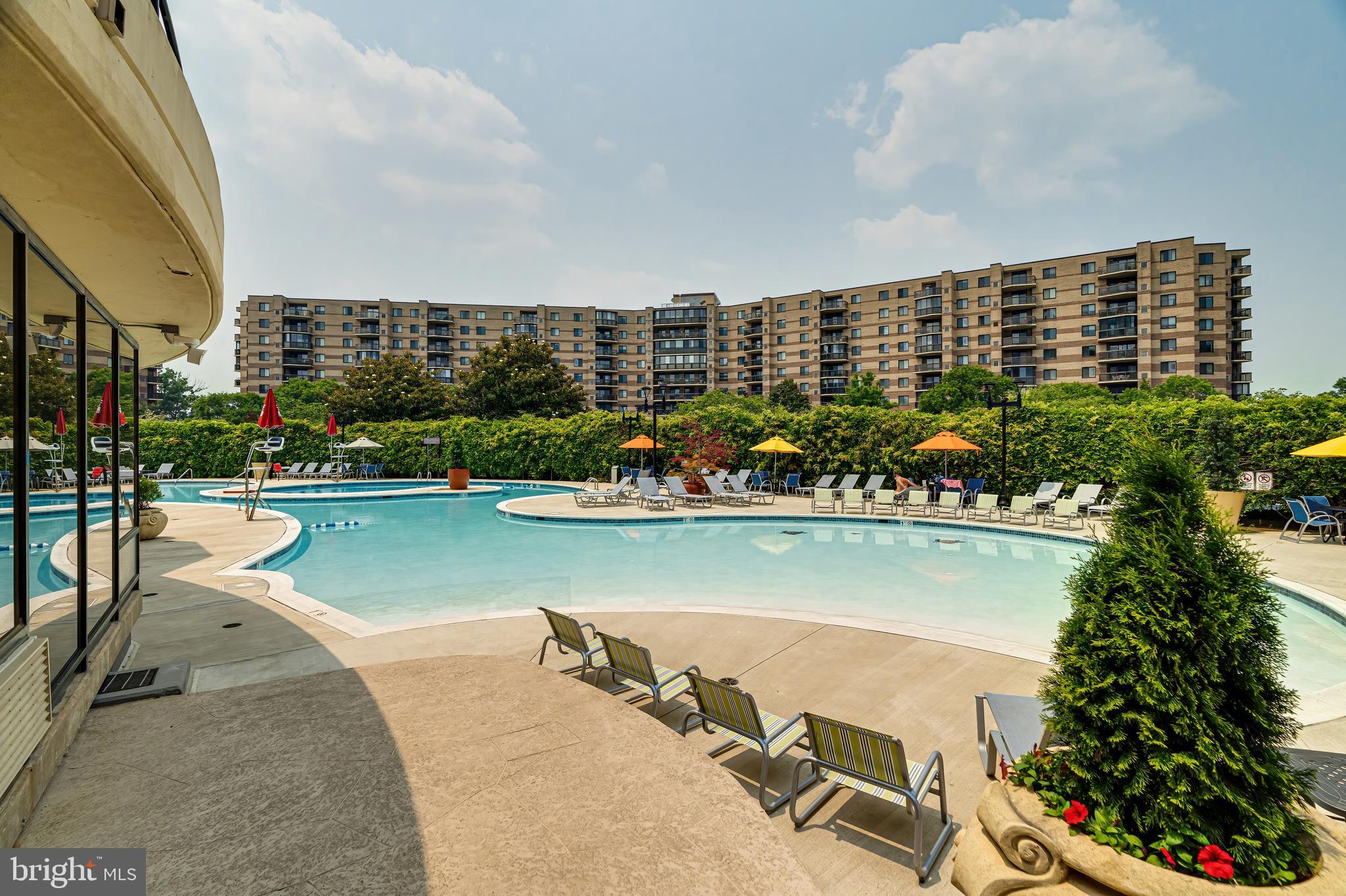 ROTONDA - Residential