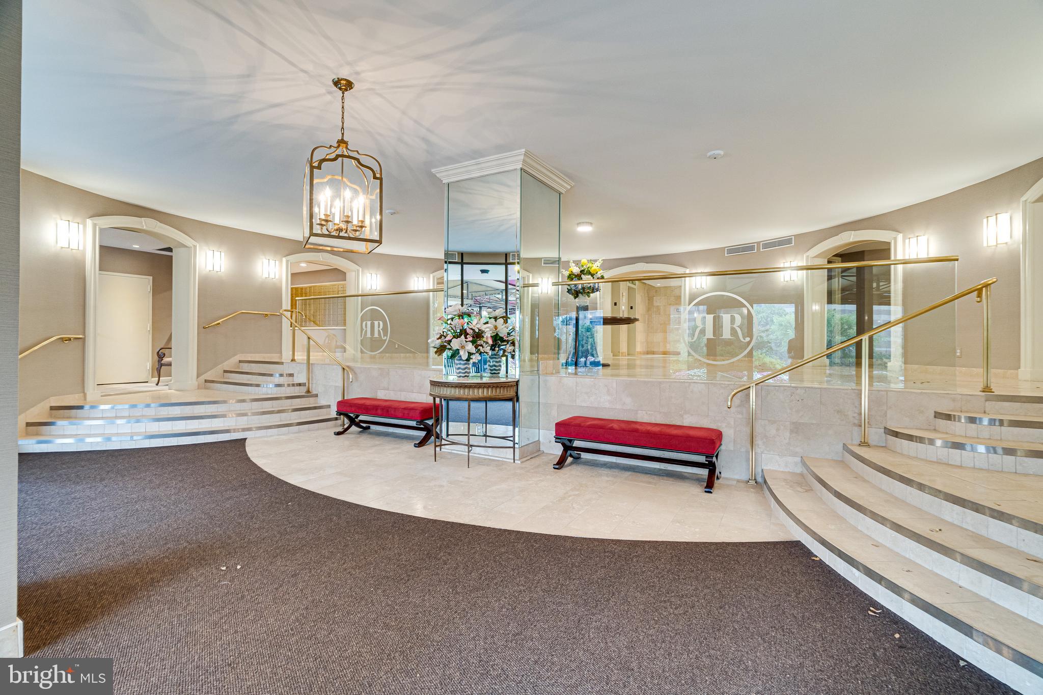 ROTONDA - Residential