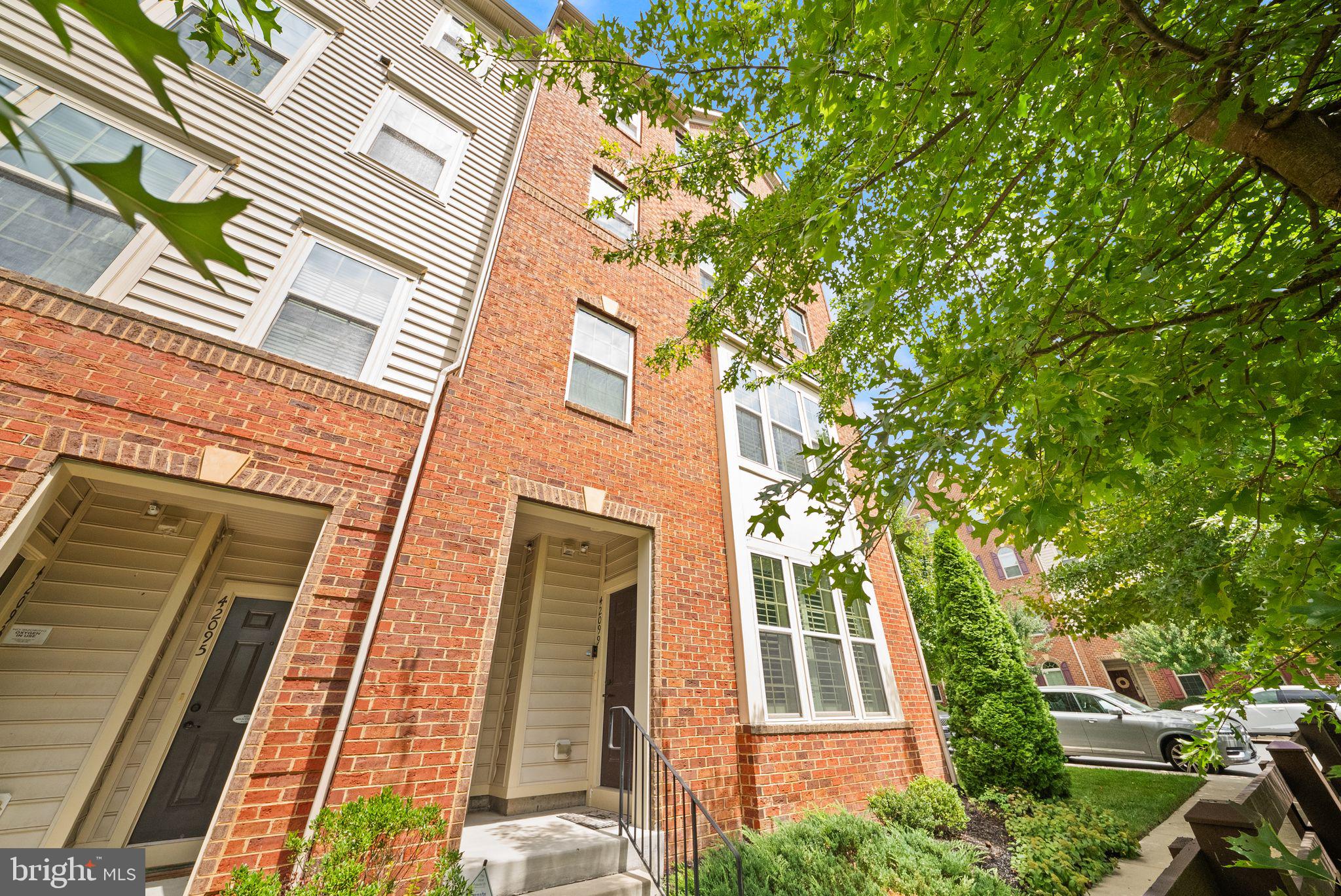 42097 SHADOWS PRIDE TERRACE