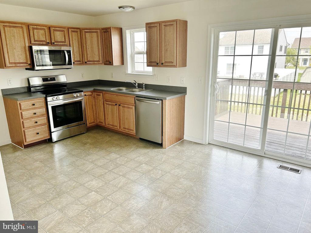 Photo of 142 Penn Oak Drive, Bainbridge, PA 17502 (MLS # PALA2050556)