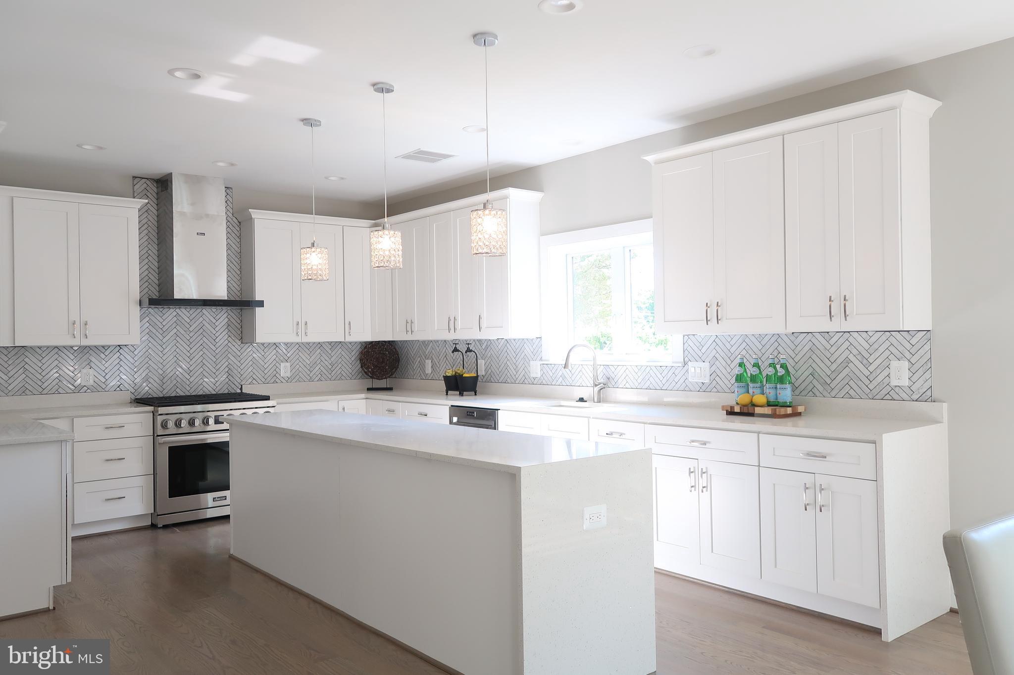 FRANCONIA HEIGHTS - Residential