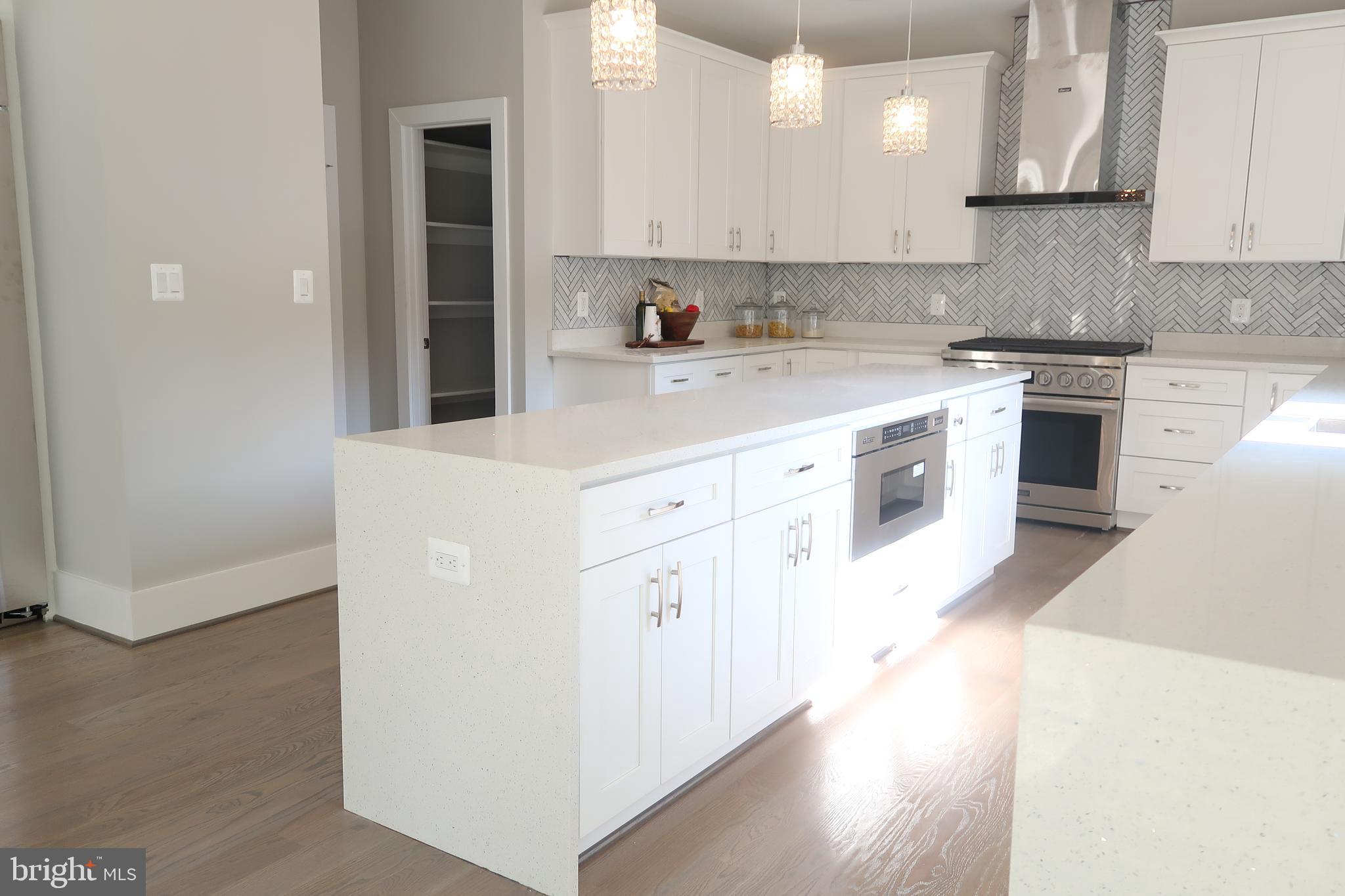 FRANCONIA HEIGHTS - Residential