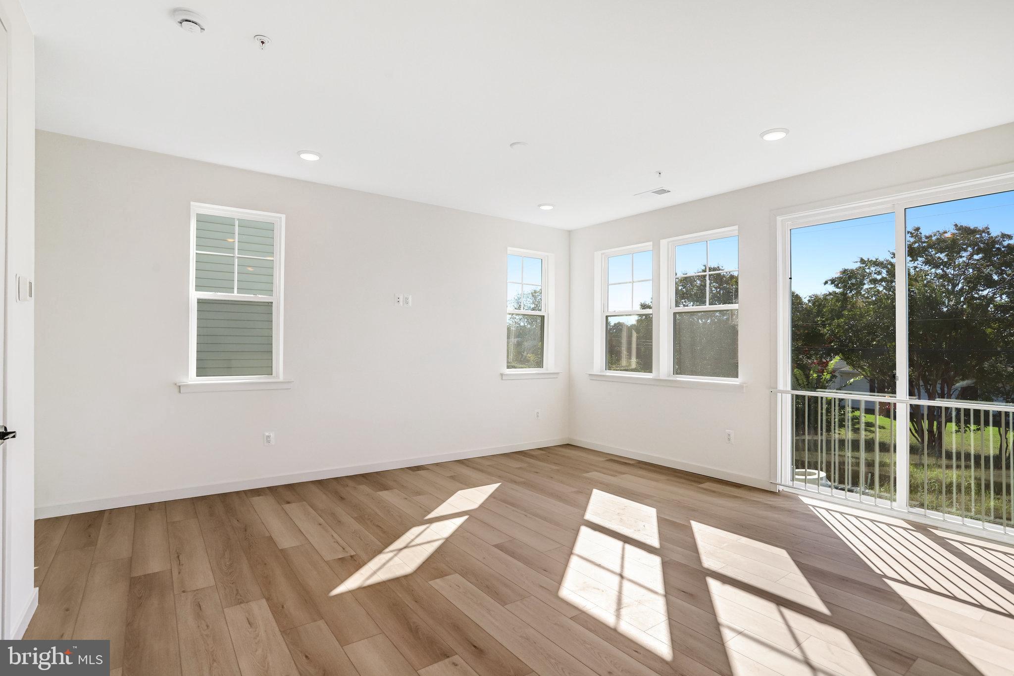 ENCLAVE AT ARUNDEL HILLS - Residential