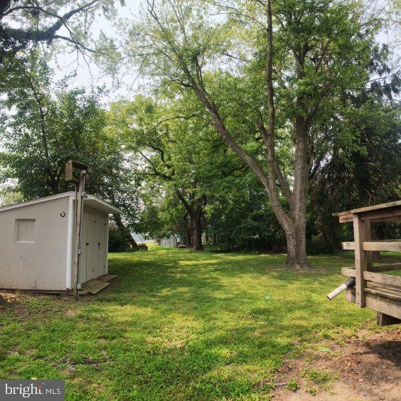408 DUDLEY AVENUE