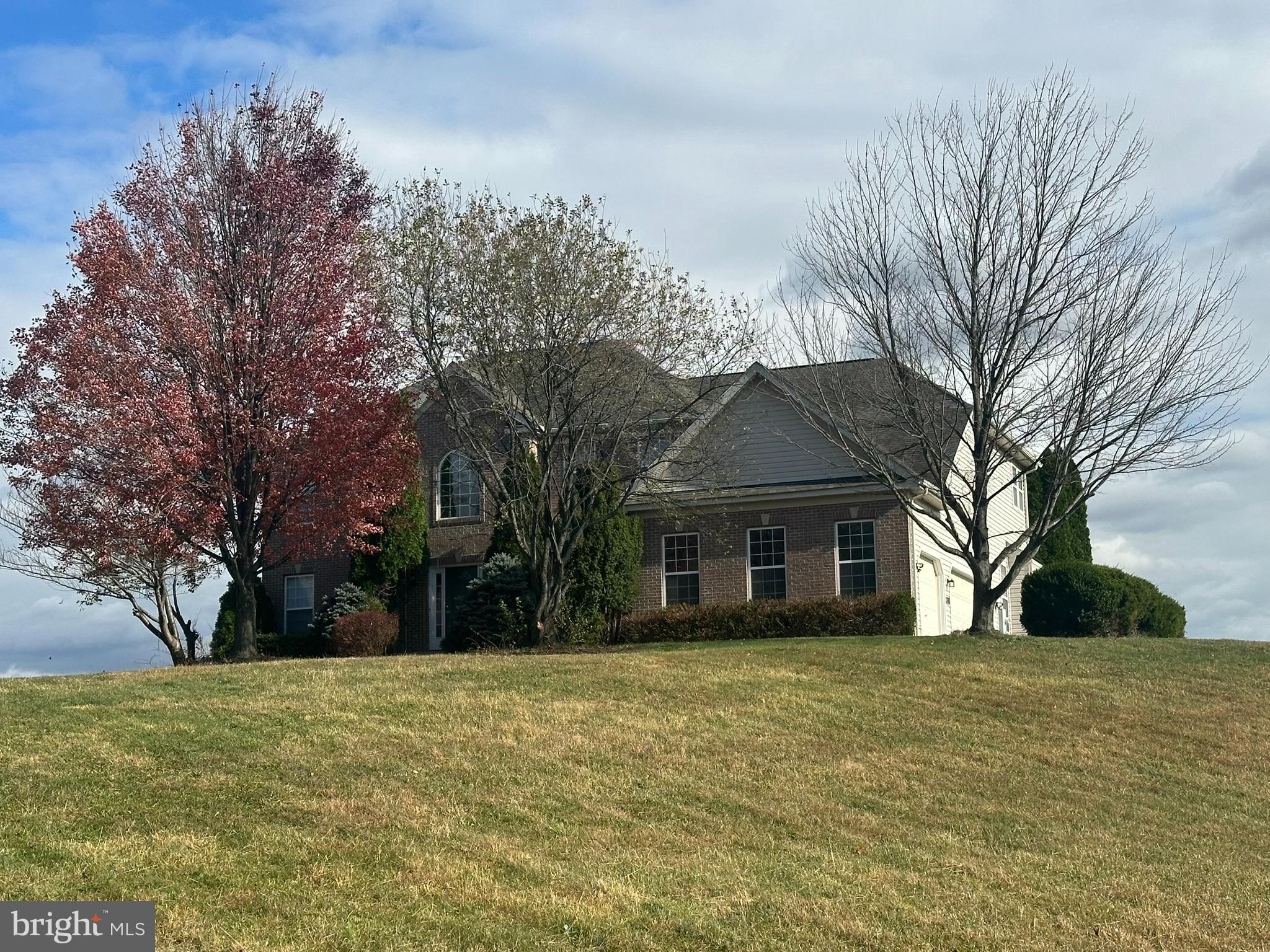 1205 SUMMERSWOOD DRIVE