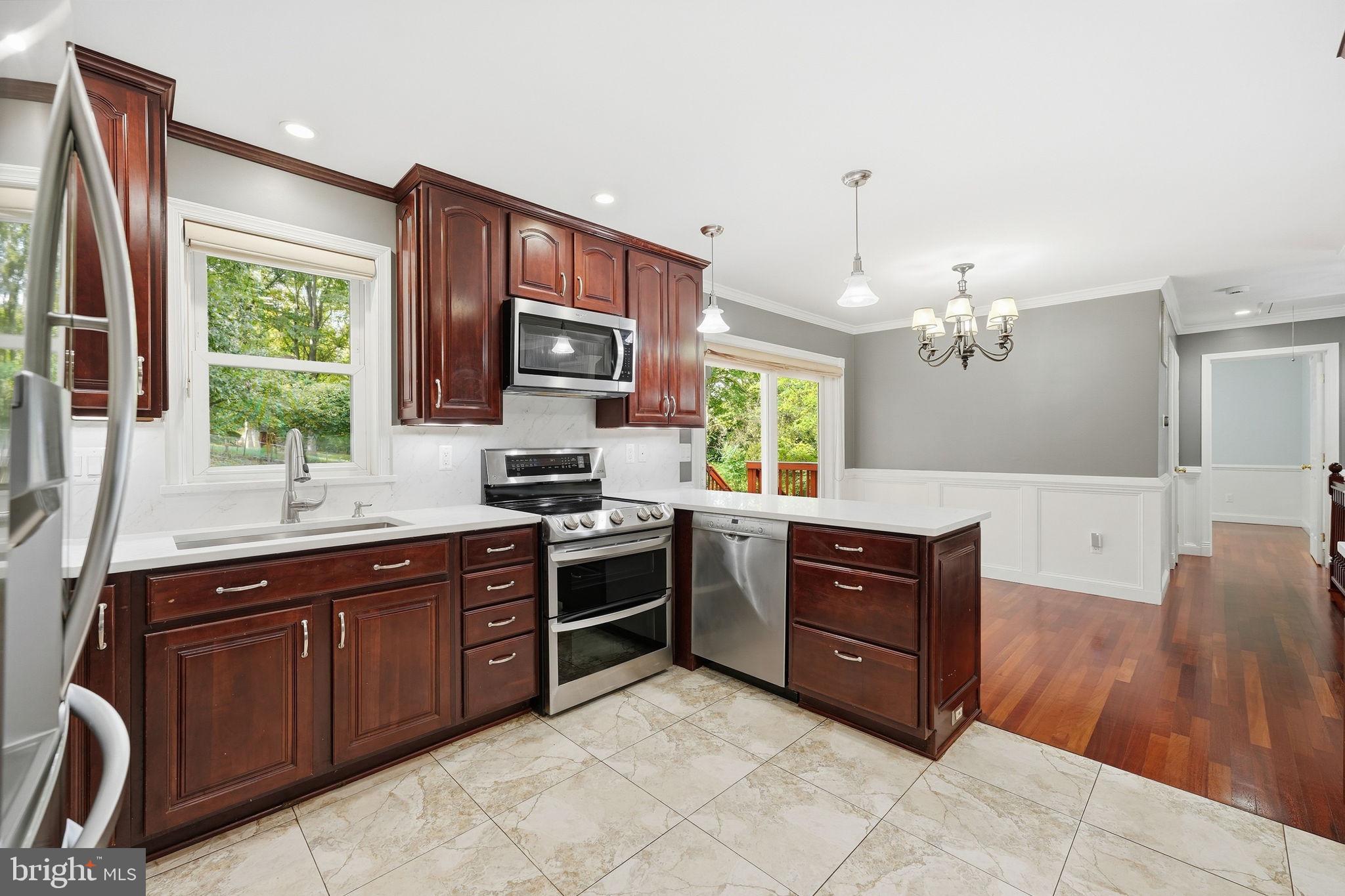 8411 LELAND ROAD