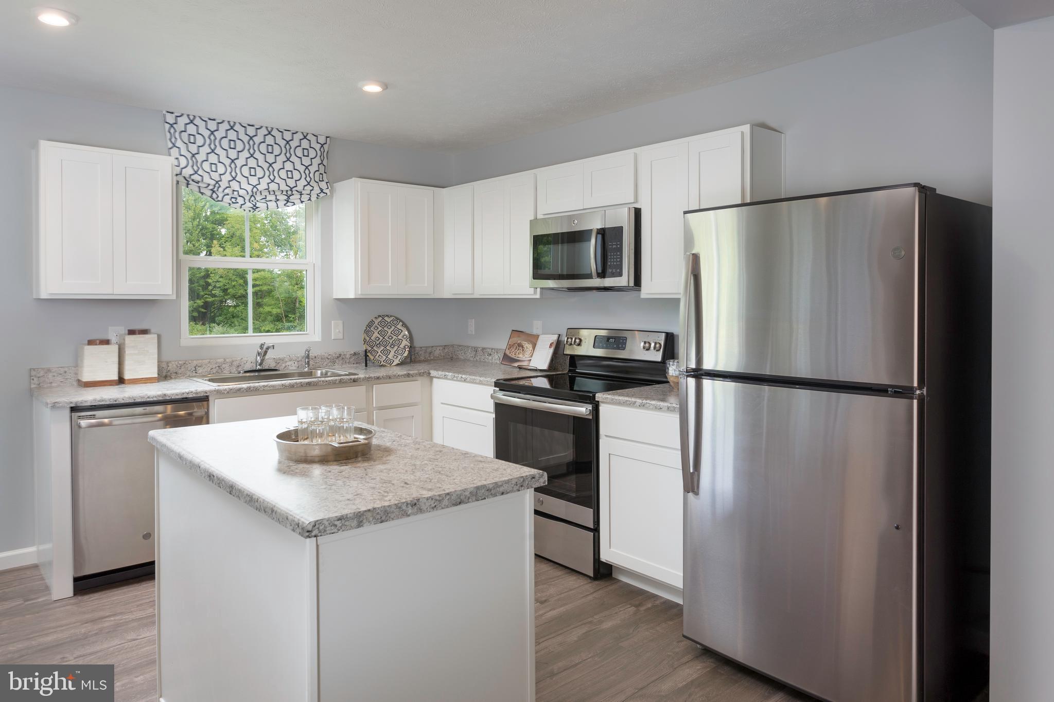 RIDGELY FOREST - Residential