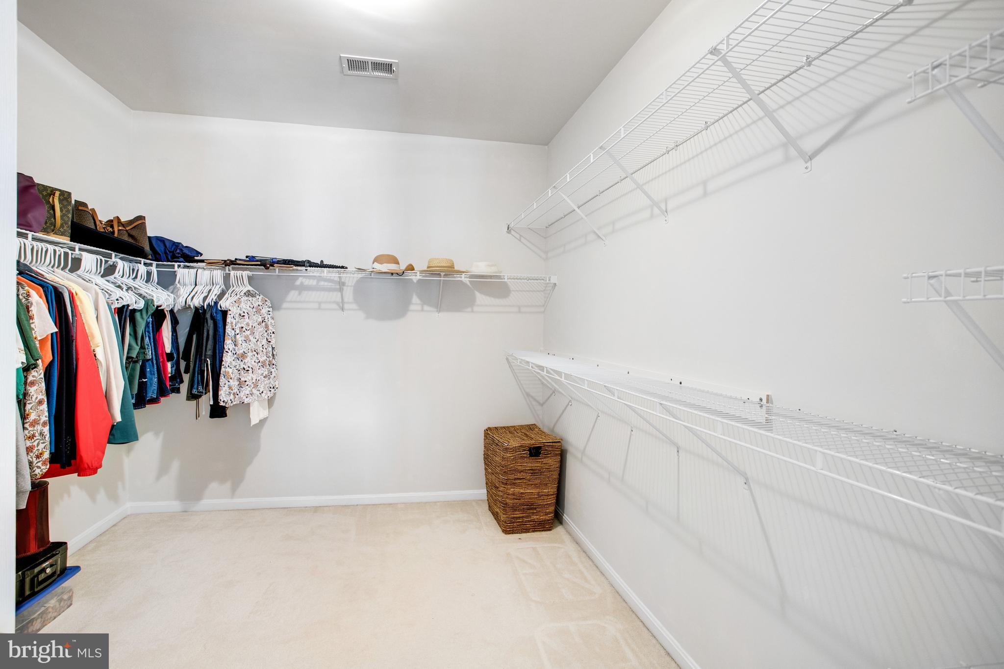 CROSSMAN CREEK - Residential