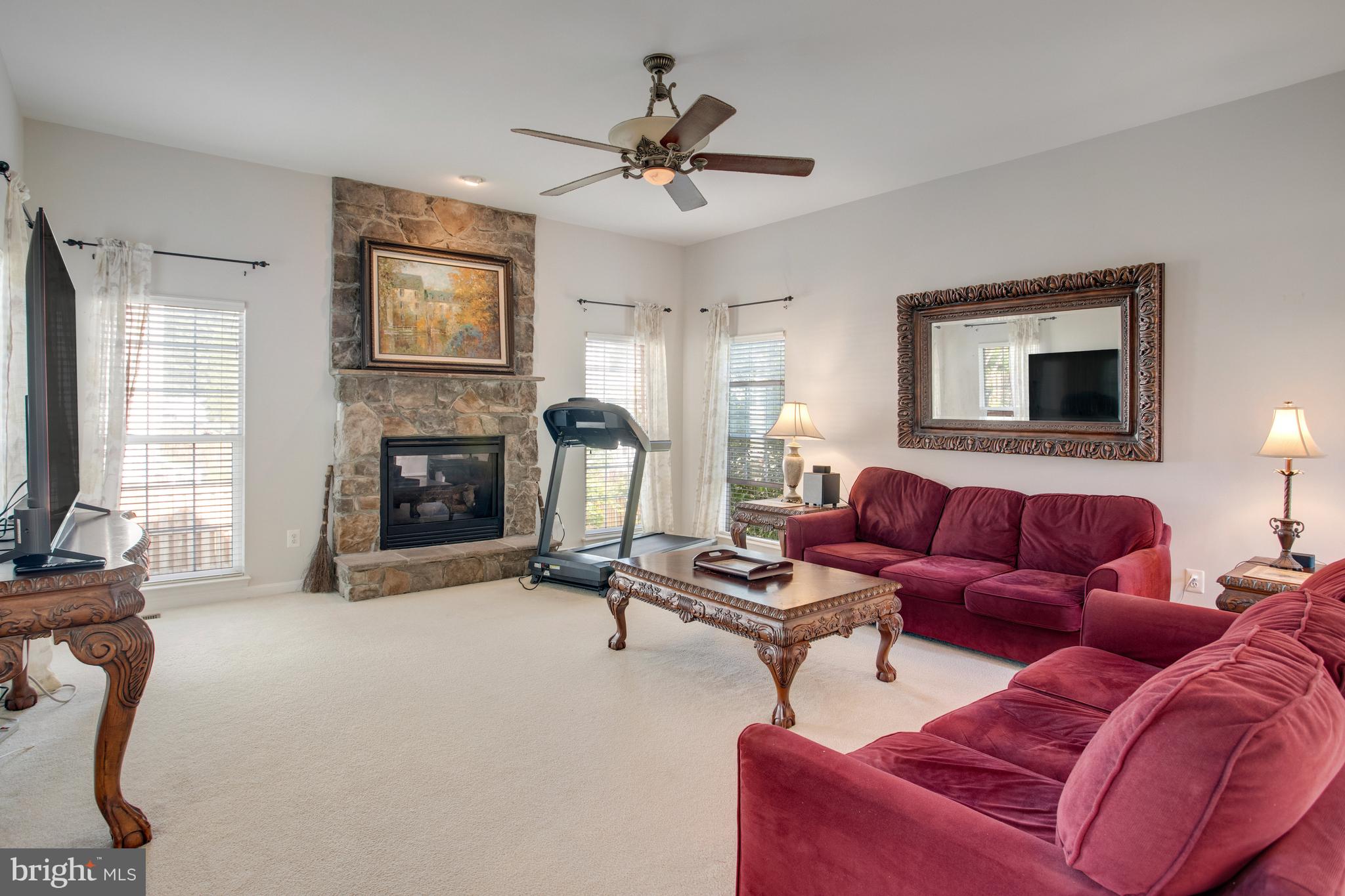 CROSSMAN CREEK - Residential