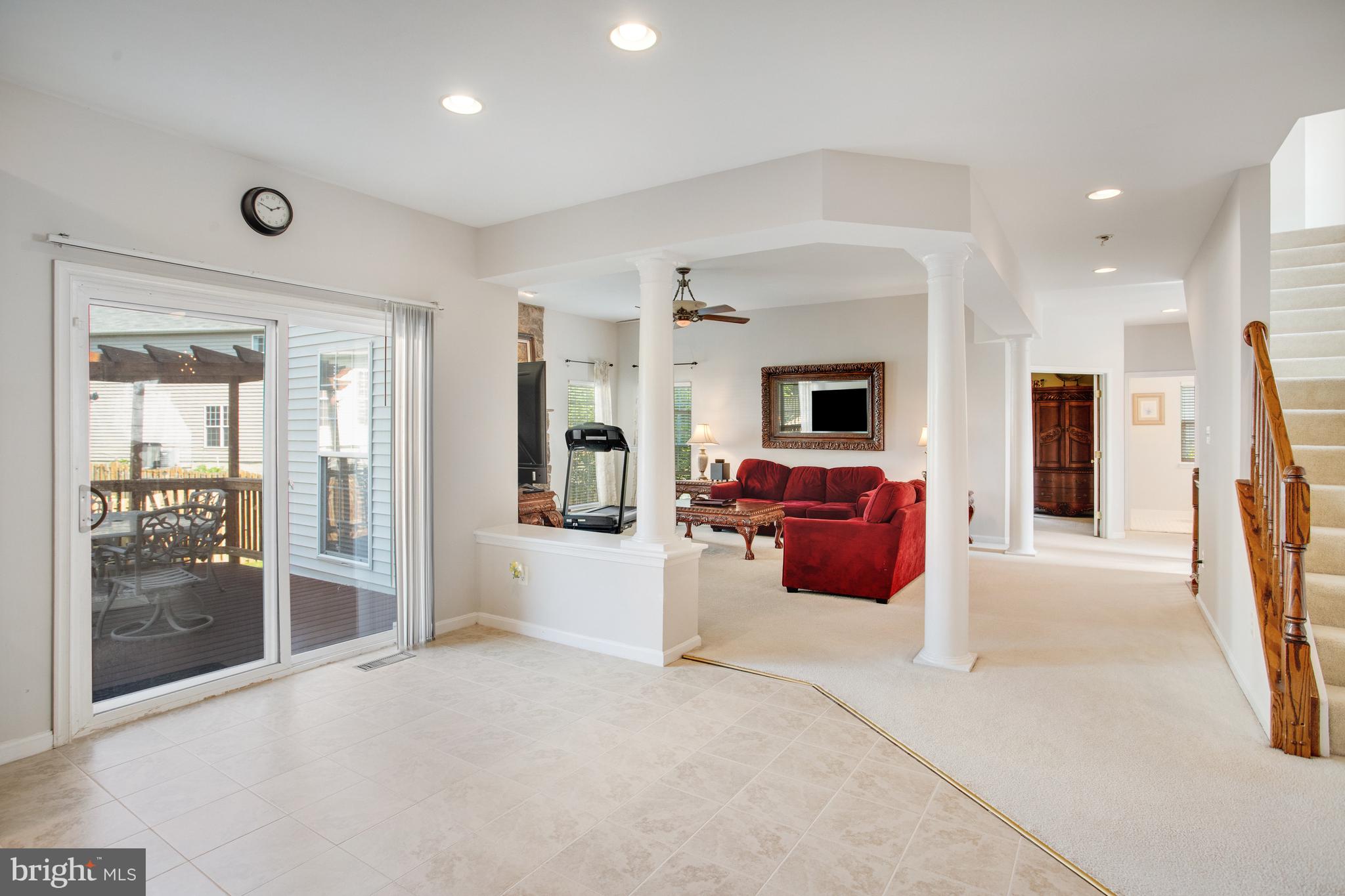 CROSSMAN CREEK - Residential