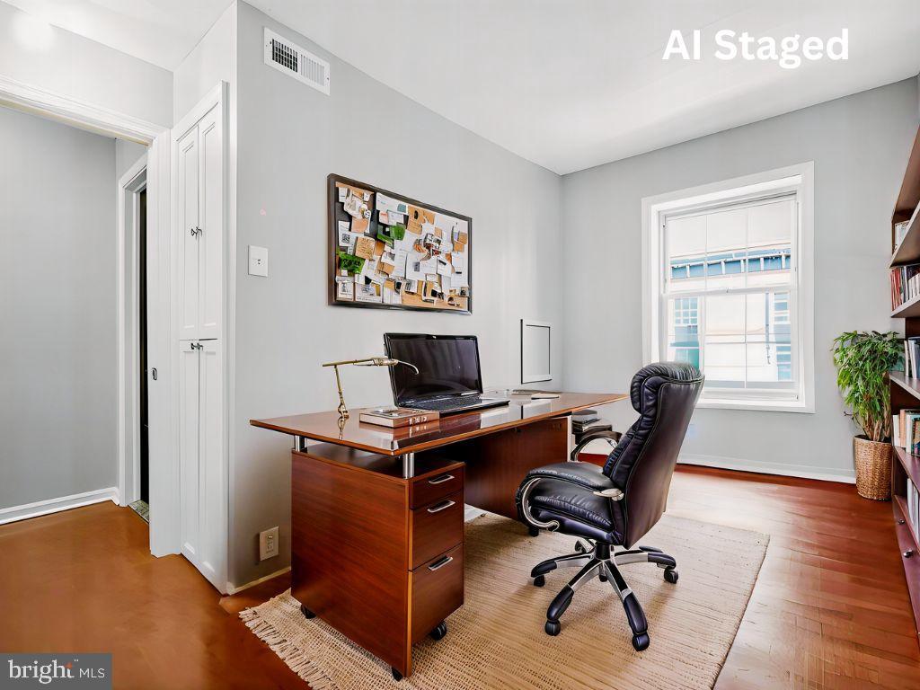 GRADUATE HOSPITAL - Residential