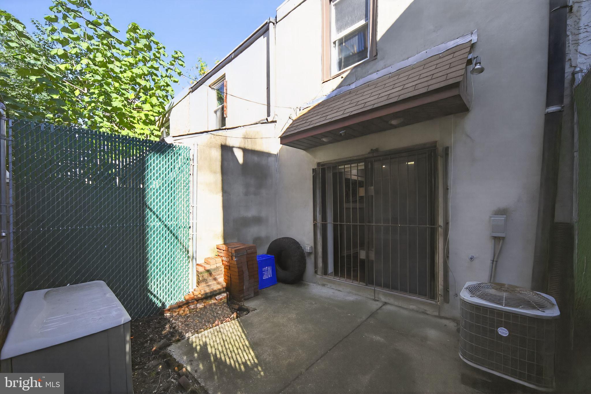 GRADUATE HOSPITAL - Residential