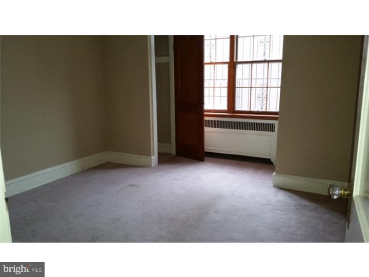 PHILADELPHIA (NORTHEAST) - Residential