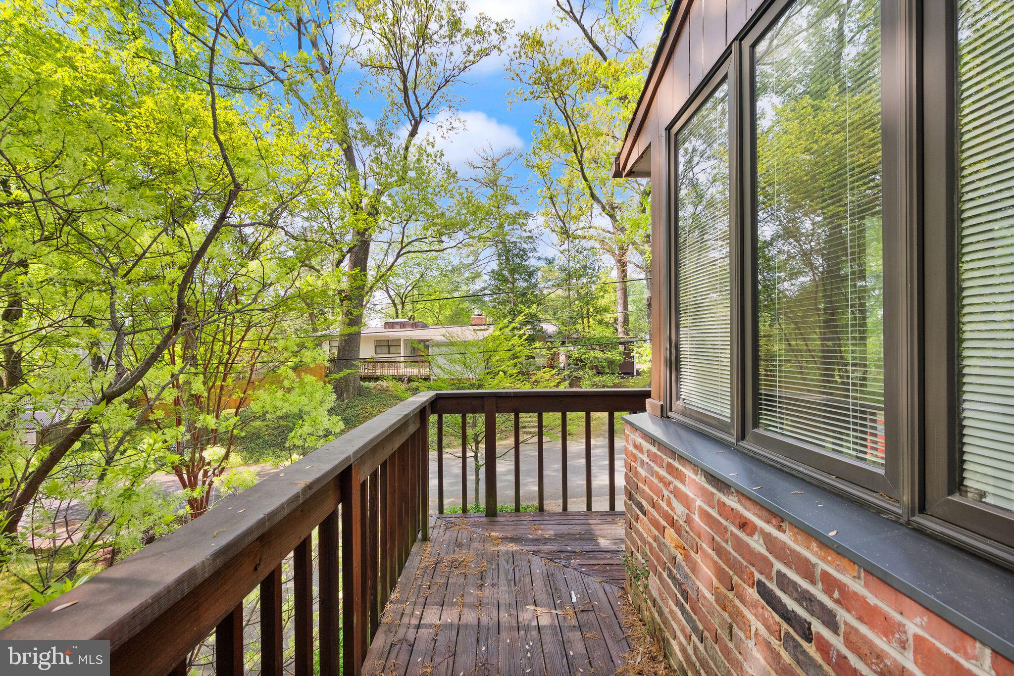 HIGH POINT - Residential