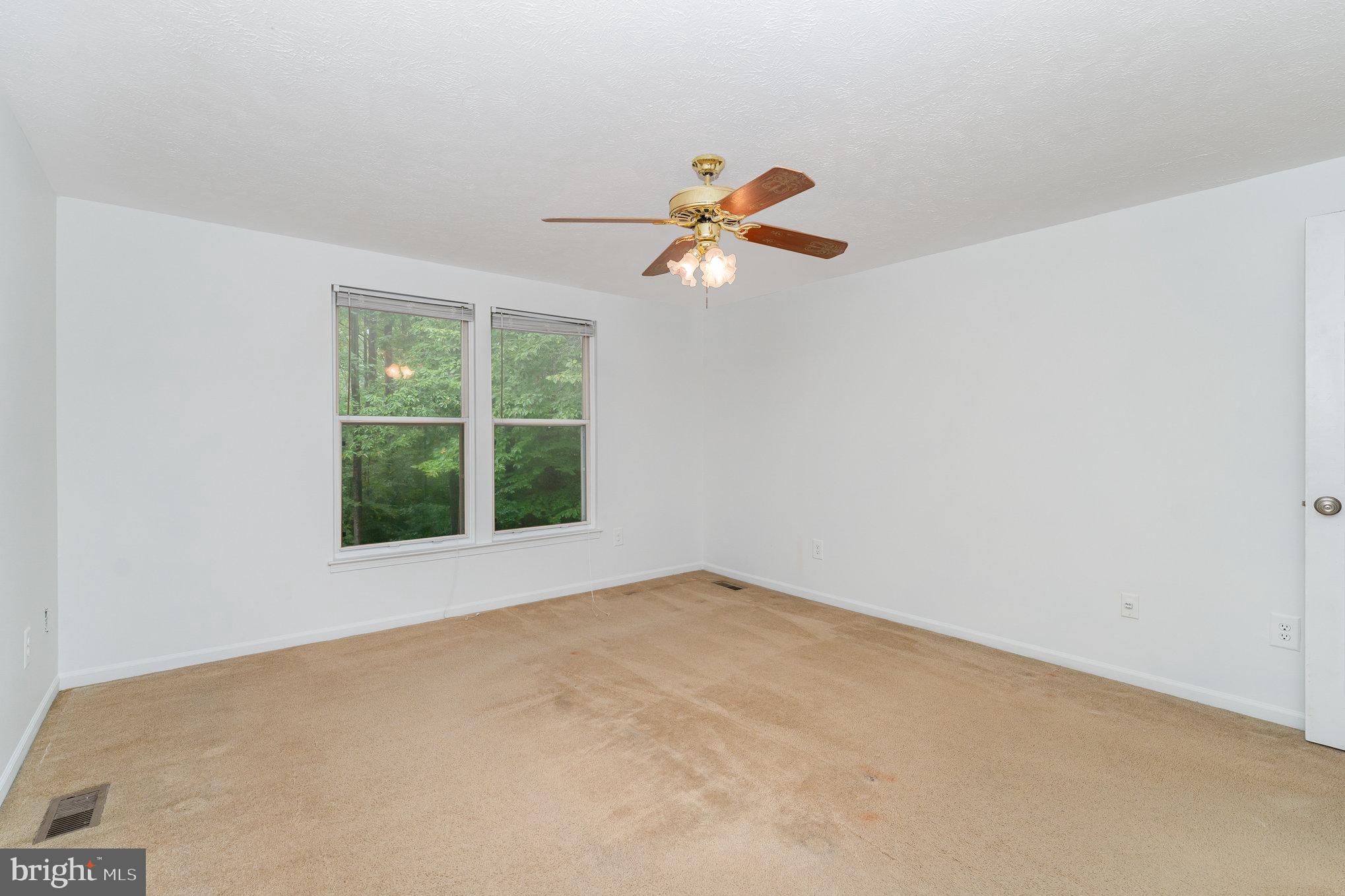 MONTCLAIR - Residential