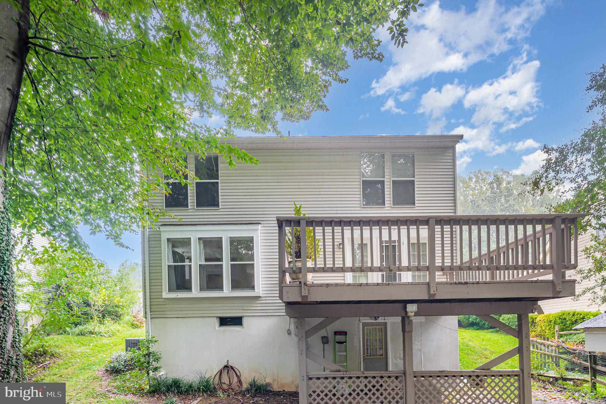 MONTCLAIR - Residential