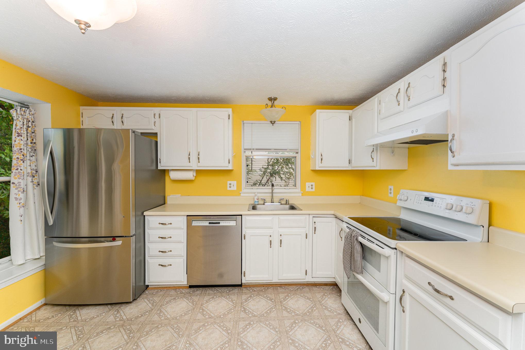 MONTCLAIR - Residential