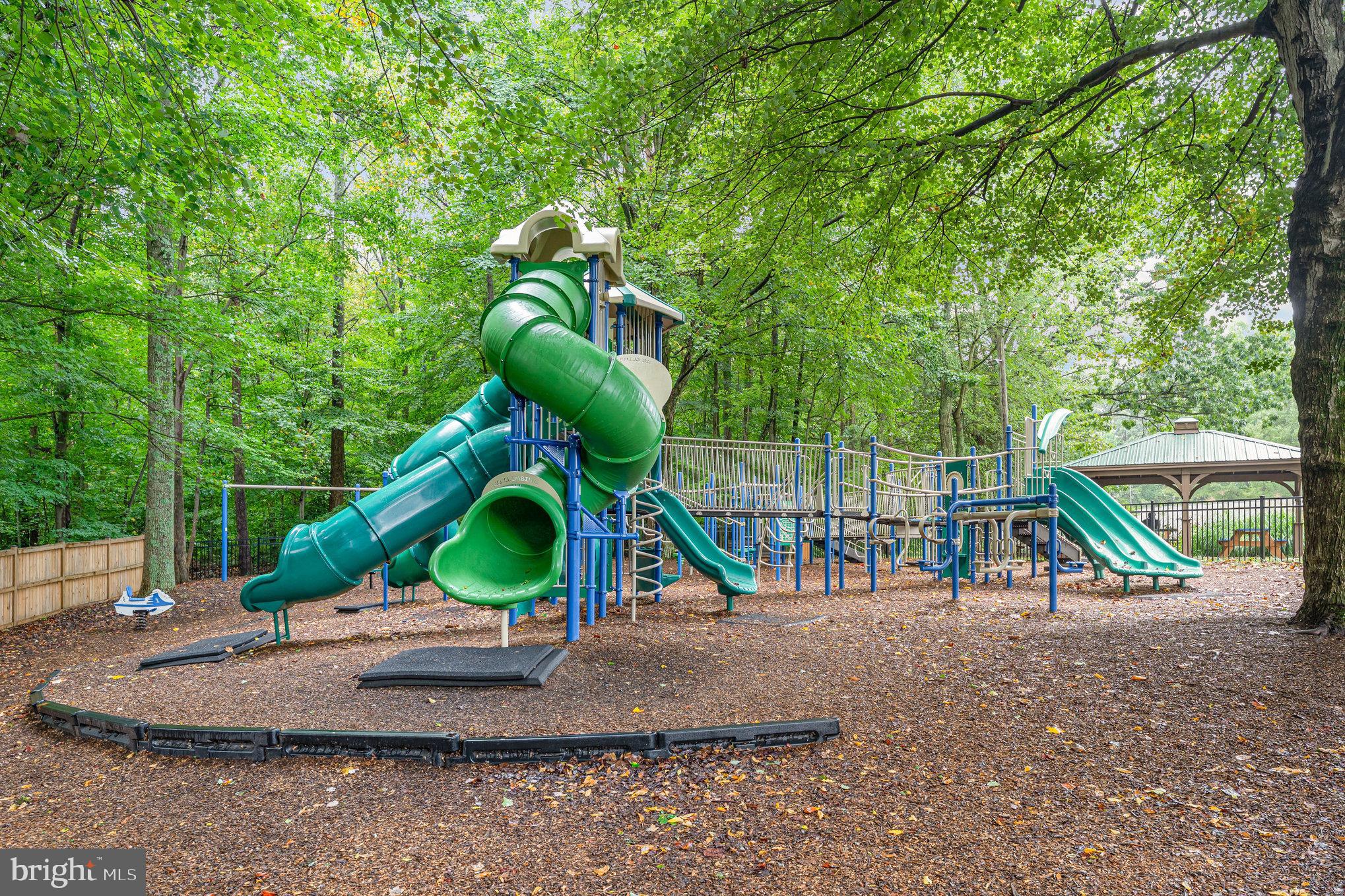 MONTCLAIR - Residential