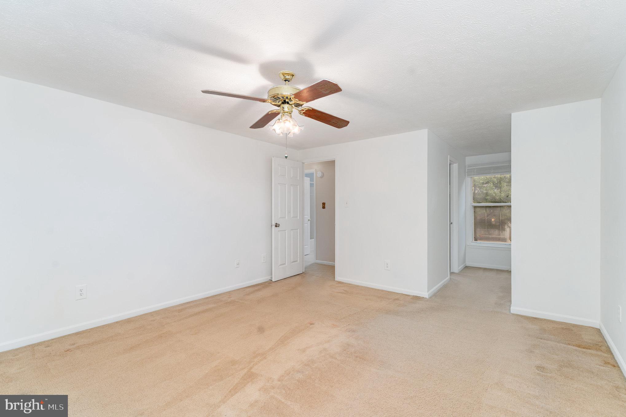 MONTCLAIR - Residential