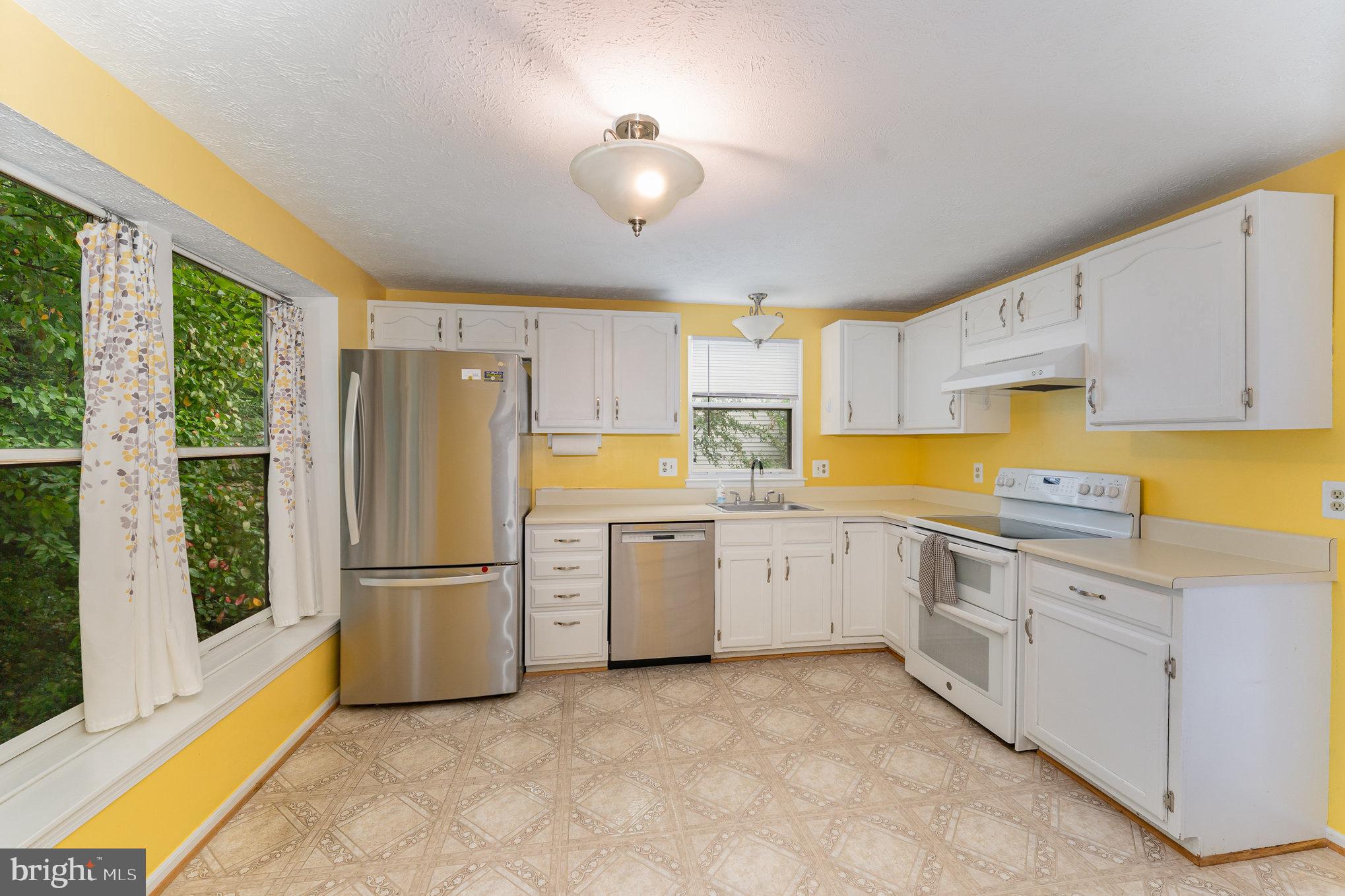 MONTCLAIR - Residential