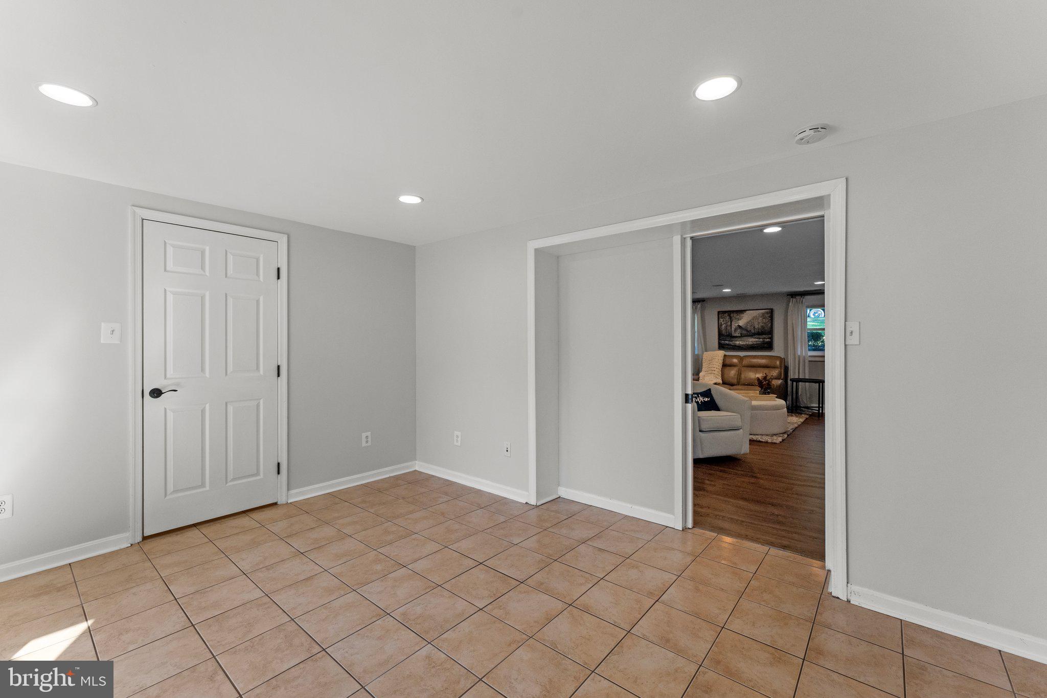 BAYVIEW ESTATES - Residential