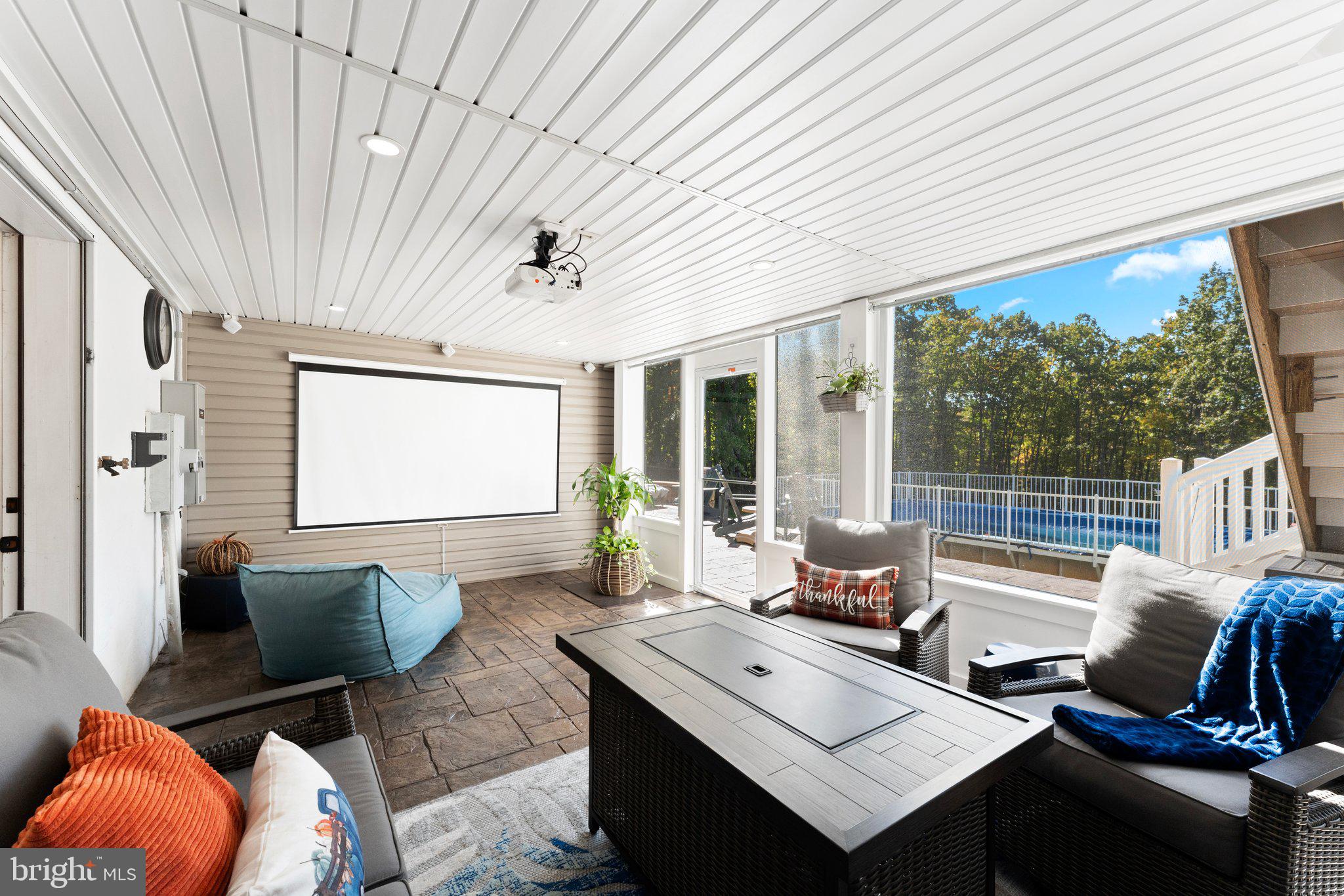 BAYVIEW ESTATES - Residential