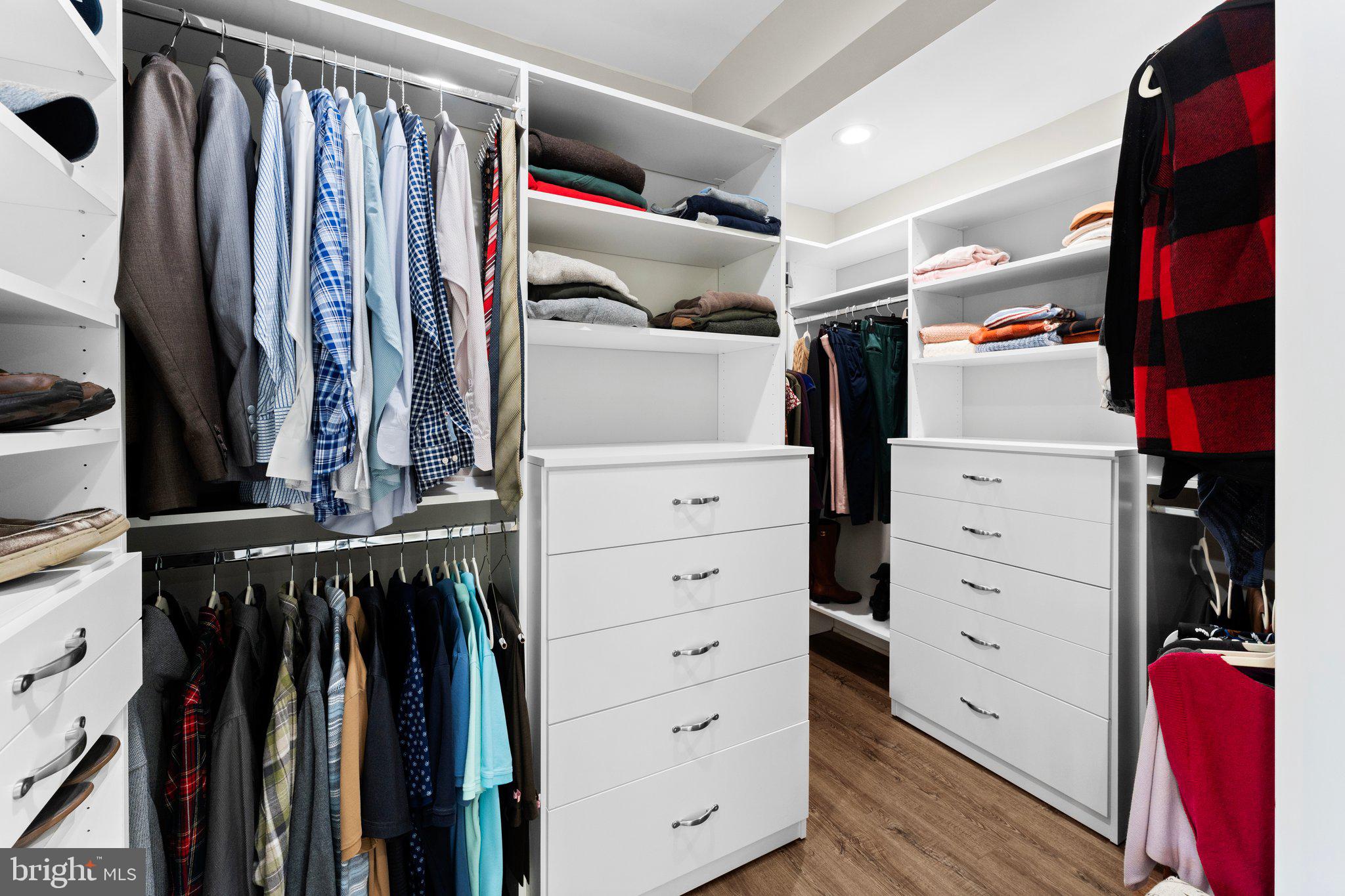 BAYVIEW ESTATES - Residential