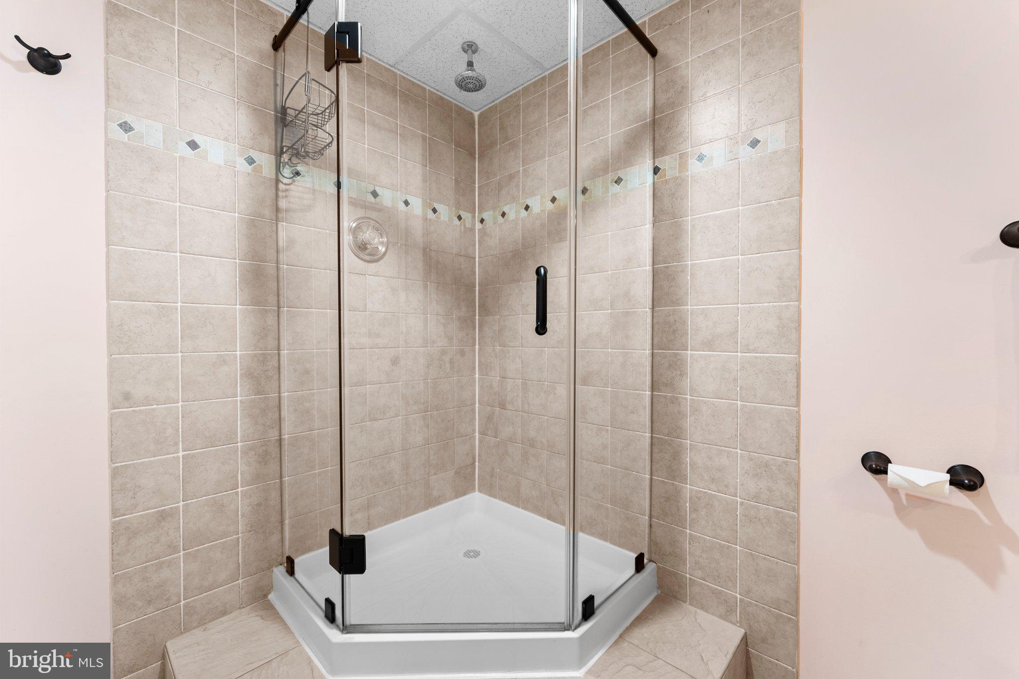 BAYVIEW ESTATES - Residential