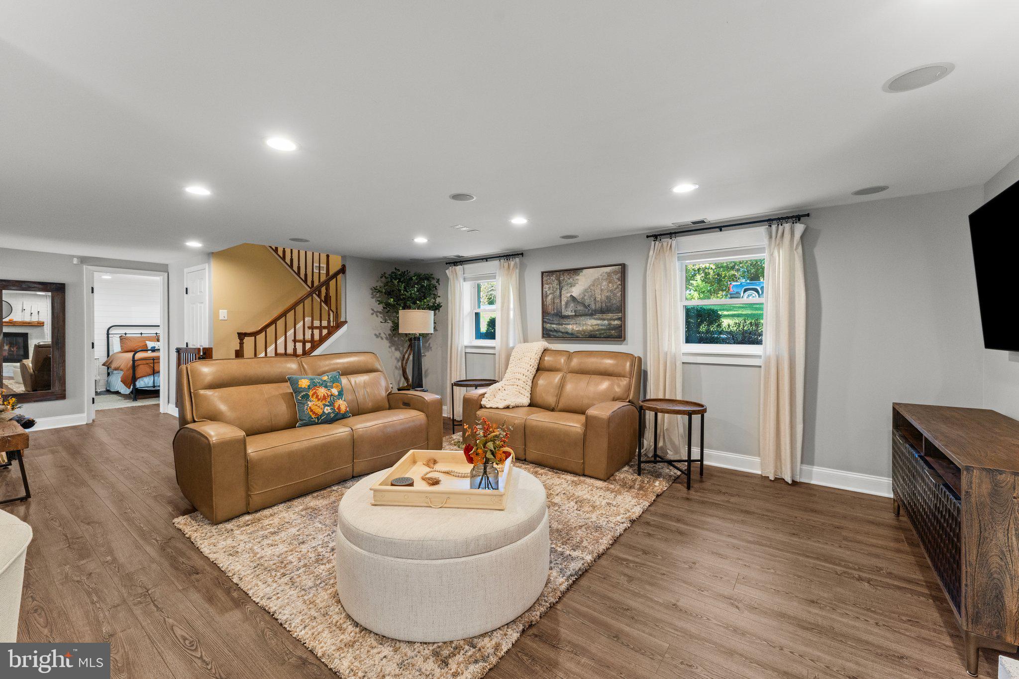 BAYVIEW ESTATES - Residential