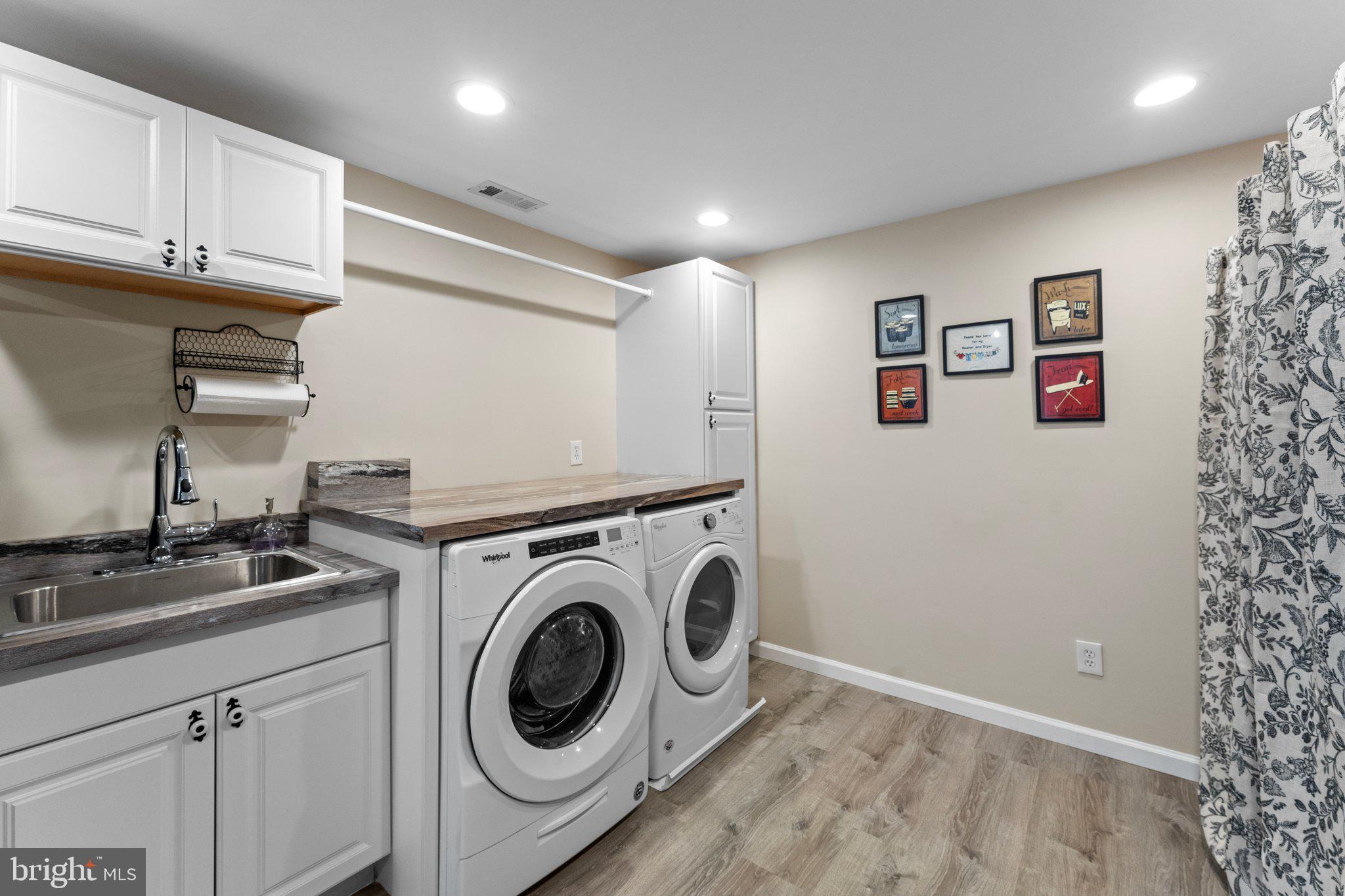 BAYVIEW ESTATES - Residential