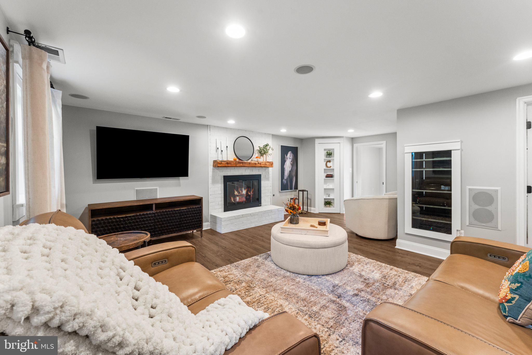 BAYVIEW ESTATES - Residential