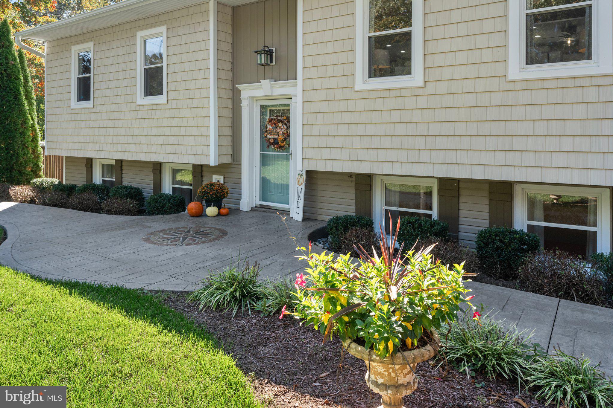 BAYVIEW ESTATES - Residential