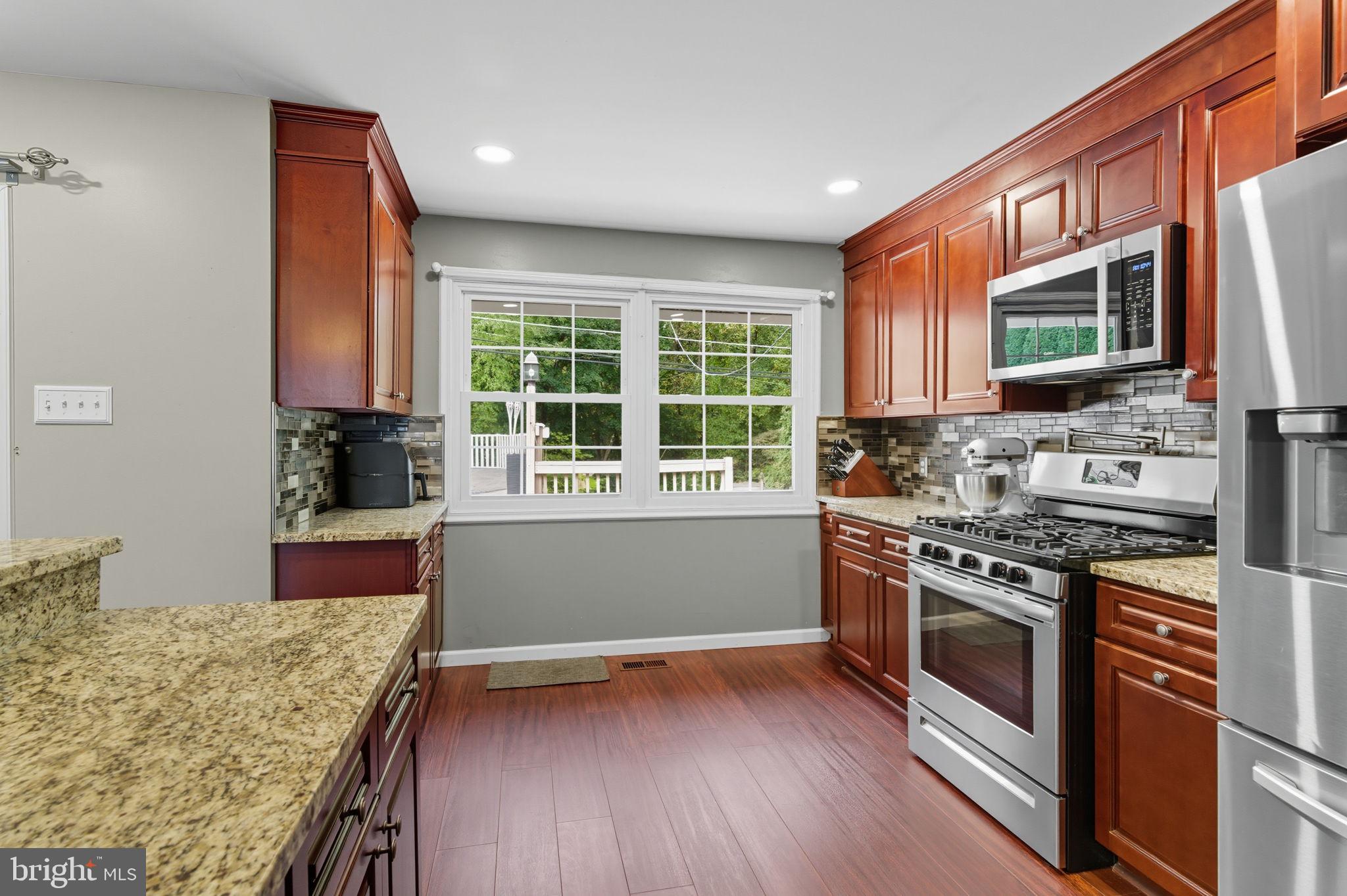 PINE VALLEY - Residential