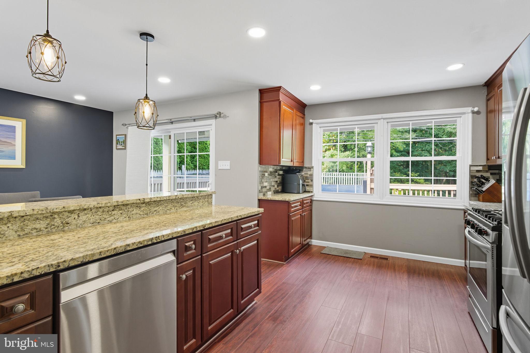 PINE VALLEY - Residential